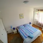 Blue Apartment's Repic Apartament