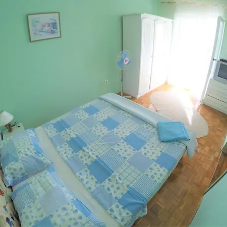 Blue Apartment's Repic 公寓 *